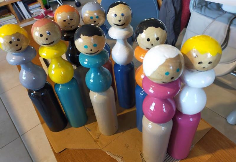 Quilles bois à rénover personnage enfants