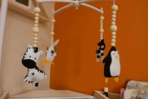DIY MOBILE FEUTRINE zebre pingouin animaux
